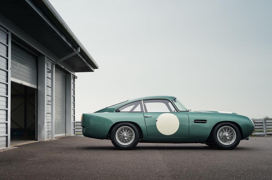  Aston Martin DB4 GT Continuation 2017 года  (WW) (фото 9 из 83)
